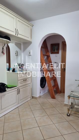 Apartament 2 camere, zona Inspectoratului Scolar - 5