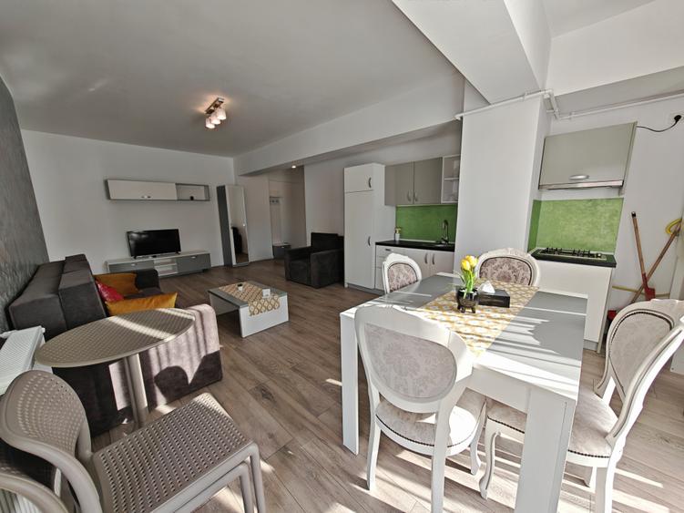 Apartament 2 camere 100 m de plaja