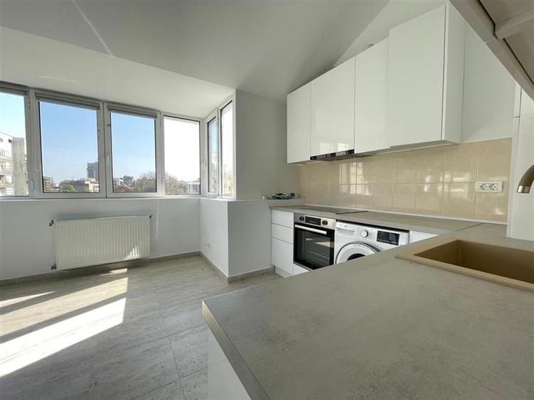 3 camere | Piața Romana | Strada securizata