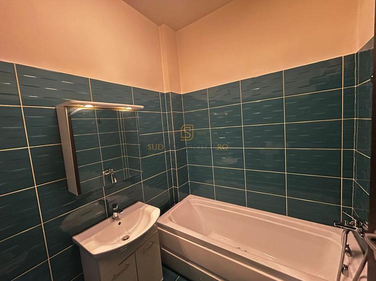 Apartament 2 camere de vanzare, loc de parcare inclus,zona Grand Arena