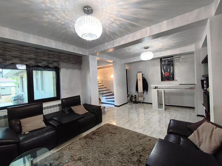 Casa 2016 Tomis 1, curte libera 80 mp pt. 2 mașini+grătar, pergola el.
