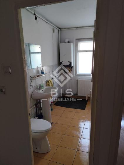 Spațiu comercial de închiriat – 40 mp, parter, zona Han
