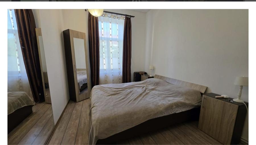Apartament 42 mp, central, mobilat, utilat, CT proprie