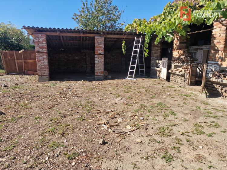 Casa individuala cu 3 camere si teren de 647 mp in Mosnita Veche