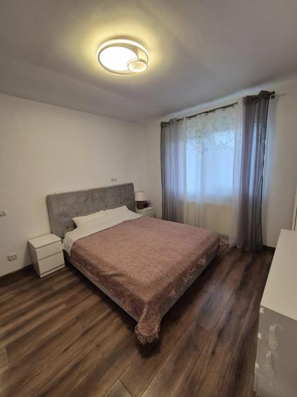 CASA INDIVIDUALA - ZONA BERCENI - 3 CAMERE