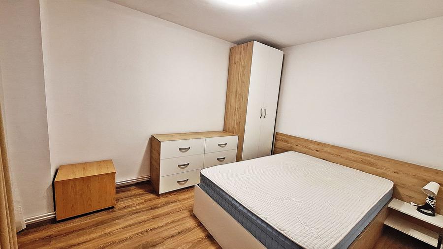 Centrul Civic, aproape de AFI, 3 camere recent renovate/mobilate, 1650
