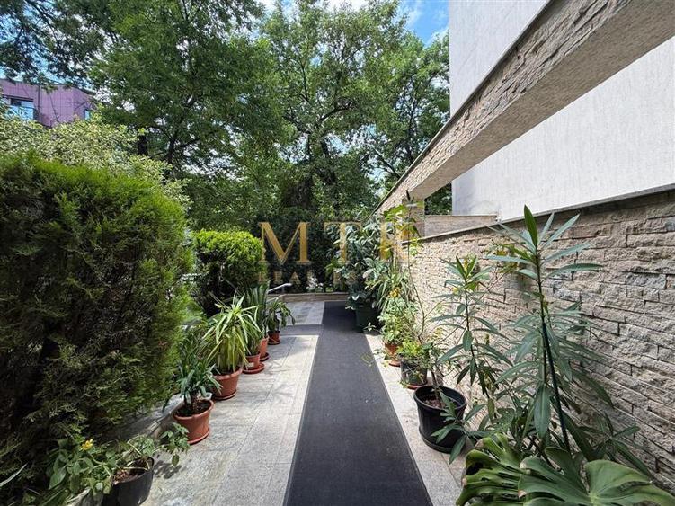 Apartament modern 3 camere | Gradina 171 mp | Parcare subterana | Primaverii