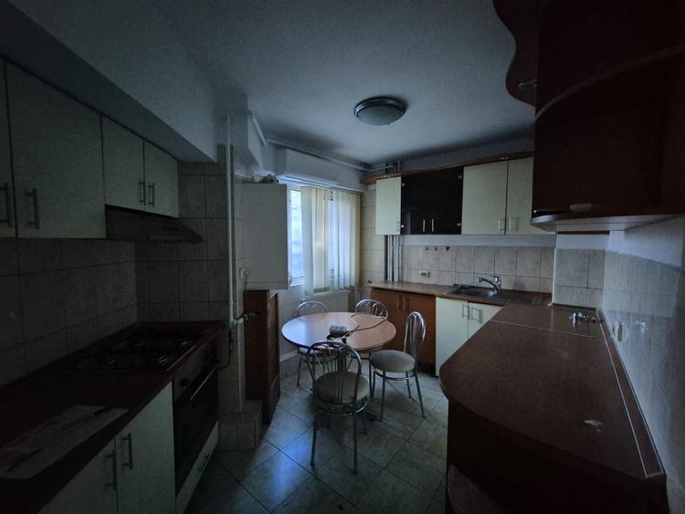 APARTAMENT DE INCHIRIAT MARRIOTT - PRETABIL BIROU