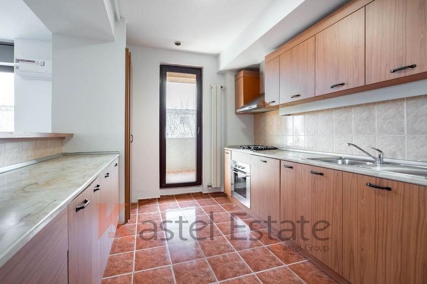 Apartament 3 camere Complex Jupiter