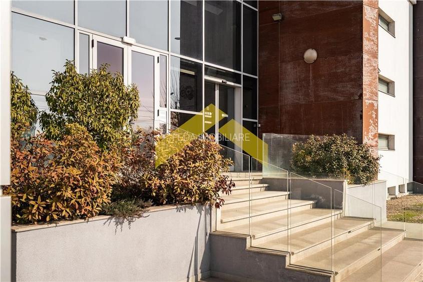 Cladire multifunctionala D+P+2E zona Aeroport de vanzare - 16