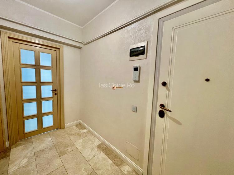De închiriat | 2 camere | Royal Town | Liber | Etaj 4 - 7