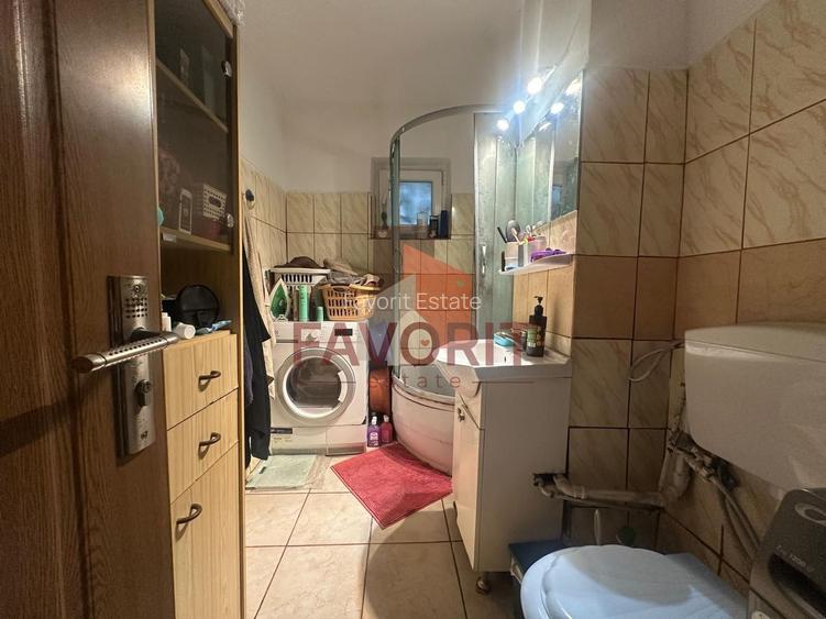 4 camere | COMISION 0 | centrala proprie | etaj 1 | decomandat | - 12