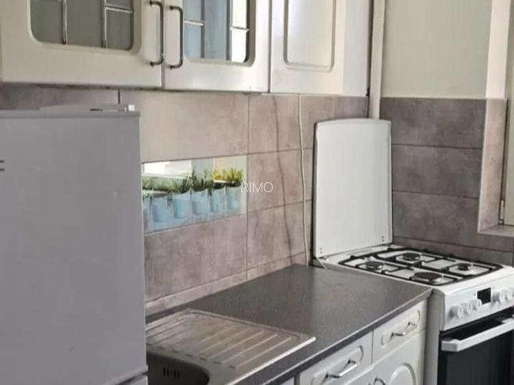 APARTAMENT RENOVAT METROU  ZONA SERBAN VODA - 5