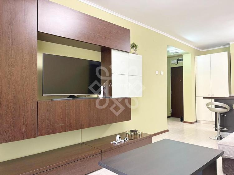 Apartament ultracentral de inchiriat, pietonala Republicii - 13
