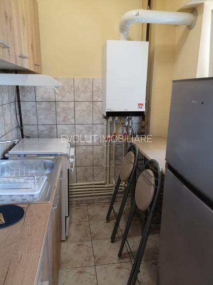 Garsoniera moderna de închiriat- zona ultracentrala - 9