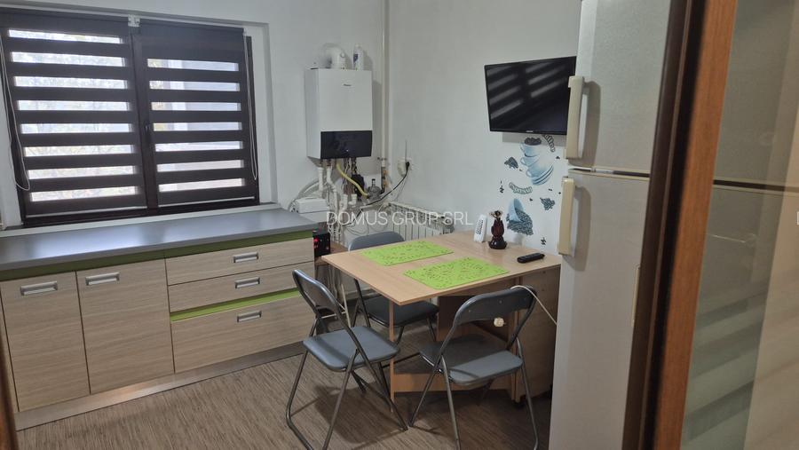 Oferim spre închiriere apartament cu trei camere zona Cora - 7