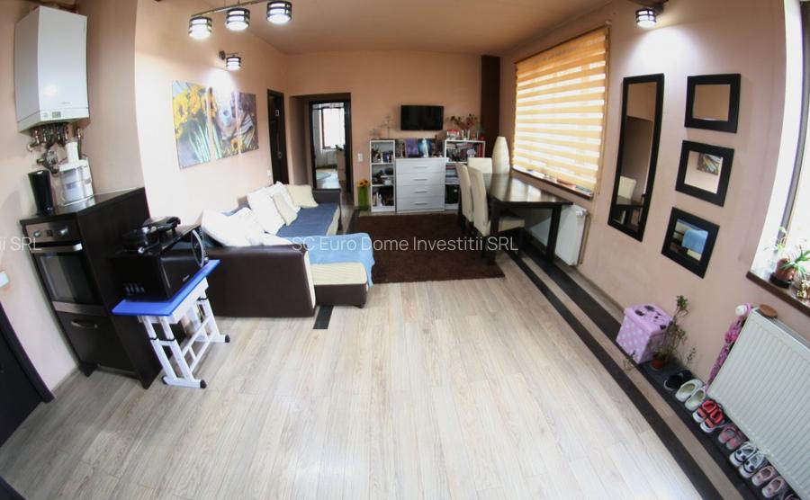 Apartament spatios cu vedere spre Tampa in casa solida - 3