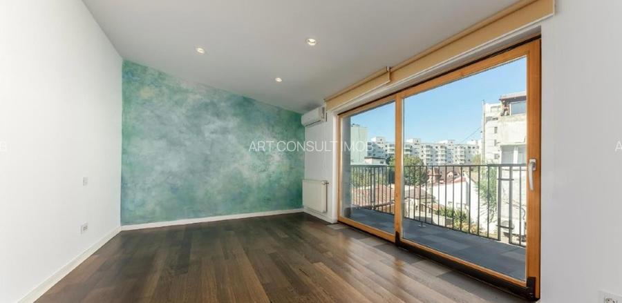 Apartament in vila | Spatiu Birou | 7 Camere | Parcare - 12