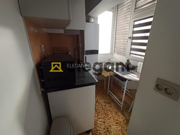 2 decomandate, modern, centrala termica, AC, 1 Mai - 5