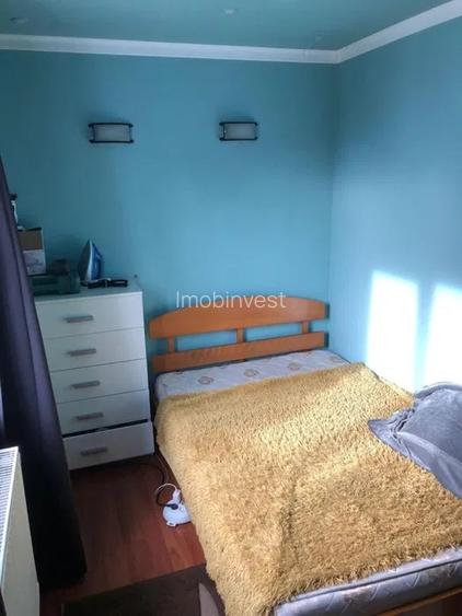 De vanzare apartament 3 camere conf. 1 decomandat pe str,Cugir la et 1 sup. 80mp - 7