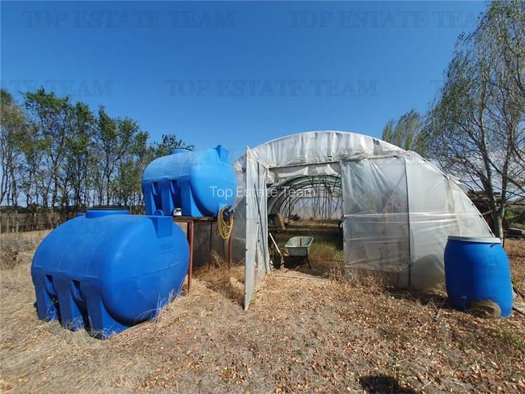 Teren intravilan agricol si teren curti constructii Lot 2 Parcela A326/49 - 4