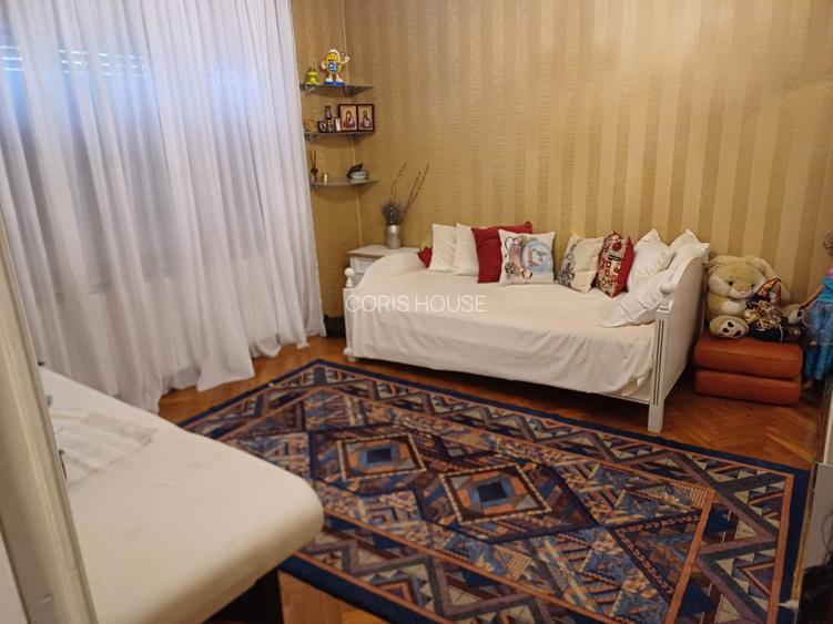 Muncii adiacent -Apartament in vila -140 mp - - 11