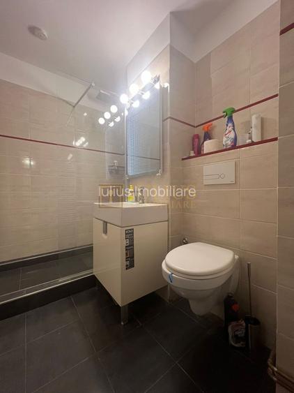 Soarelui, langa Parcul Padurice; centrala proprie, 2 bai. - 17