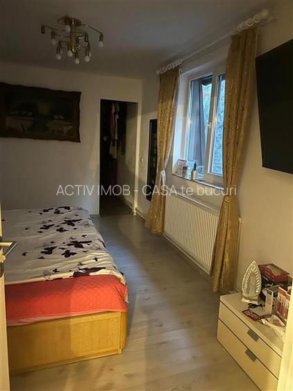 Casa P+E , teren 300 mp, pretabila - clinica, birouri, locuinta - Parc - 8