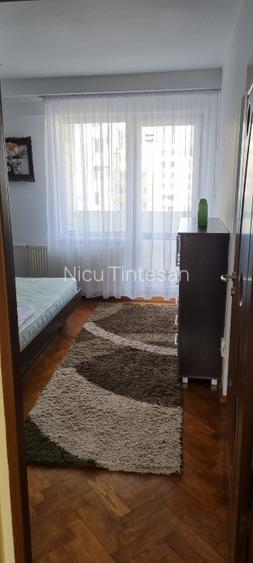 Inchiriez apartament cu 3 camere amenajat  - 6