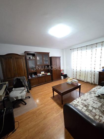 2 camere Decomandat- Gara- Blueaqua- 63 mp - 128000 euro - 4