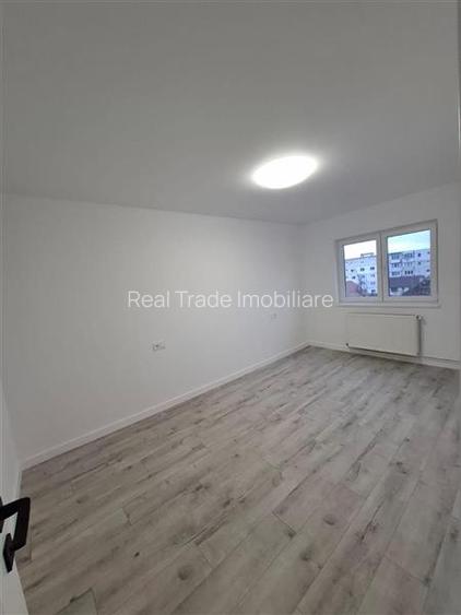 Apartament 2 camere renovat, etaj intermediar, Bartolomeu - 5