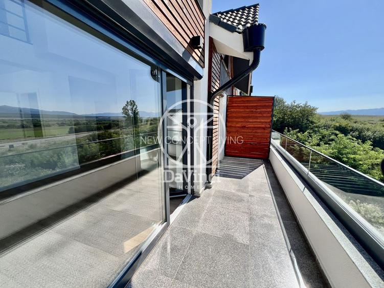 Penthouse 3 camere, 2 bai, dressing, intabulat + terasa 9.42 - 12