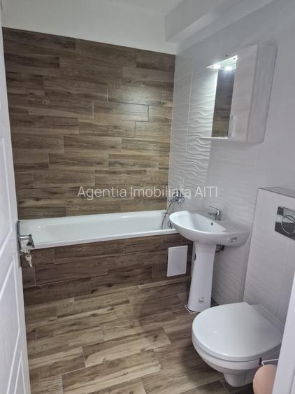 De Vanzare apartament 3 camere decomandat etaj 1-Suceava - 5