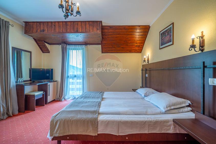 Proprietate deosebită de vânzare în Bușteni - Pensiune + Duplex - 17