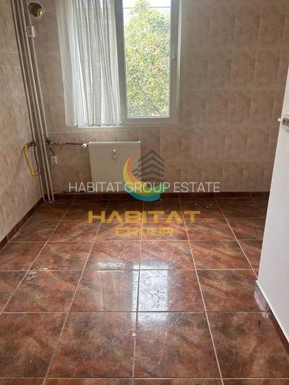 De Vanzare Apartament Decomandat 4 Camere 80mp Strada Izvorul Rece - 6