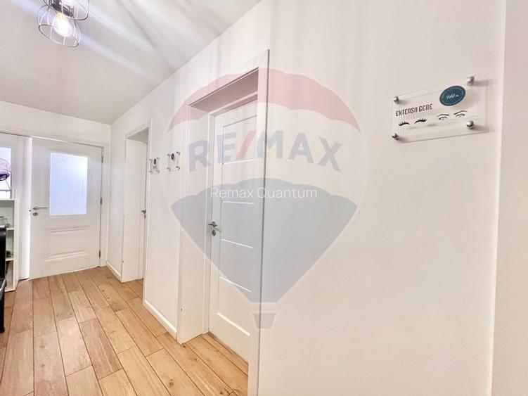 De vânzare casă cu 12 camere, în zona Decebal - 13