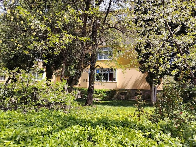 Apartament 3 camere de închiriat-loc de parcare - 7