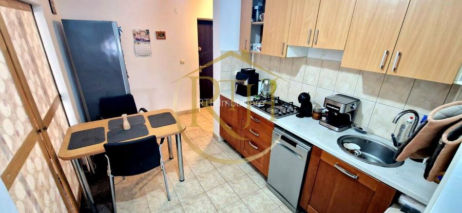 Bloc Nou, Zona Soarelui, apartament 2 camere decomandat, 2 locuri de parcare - 13