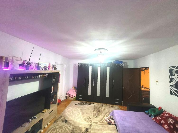 Apartament cu 2 camere ETAJ 2 -Sagului- - 8