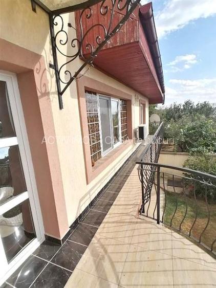 Vila individuala -  7 camere- Domnesti - Tudor Vladimirescu- 400 mp teren - 2000 - 10