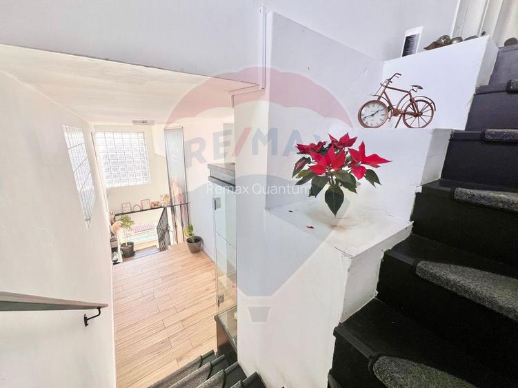 De vânzare casă cu 12 camere, în zona Decebal - 28