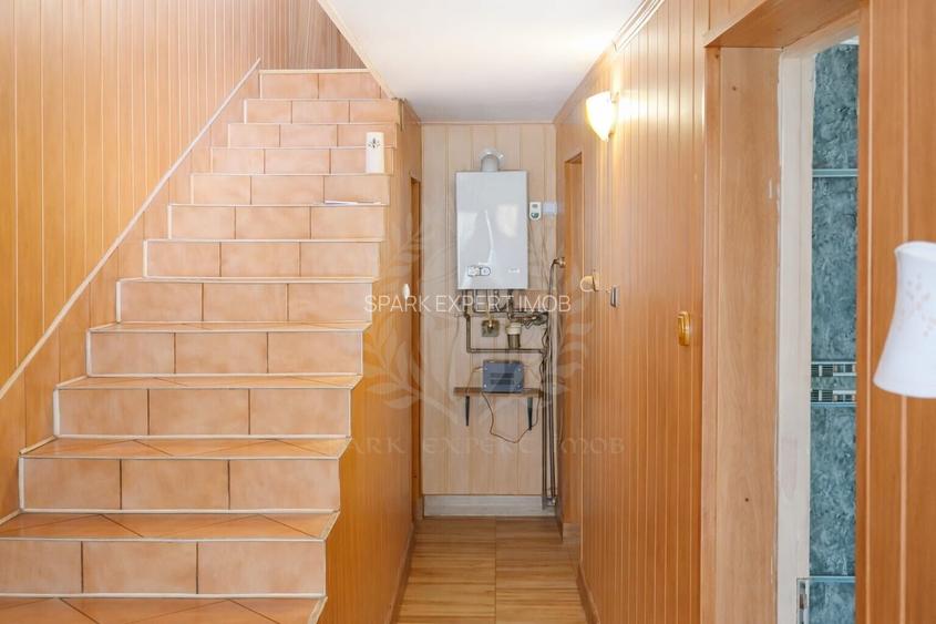 //CASA DE VANZARE // STREJNIC// - 4