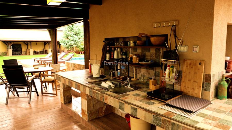 Buftea  CASA INDEPENTA ENERGETIC 2S+P+1E+M piscina jacuzzi sauna teren 3000 mp - 4