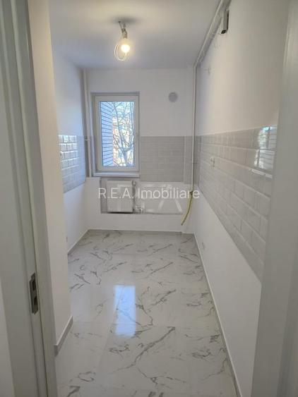 3 camere, 3/10, centrala, renovat-Drumul Taberei - 10