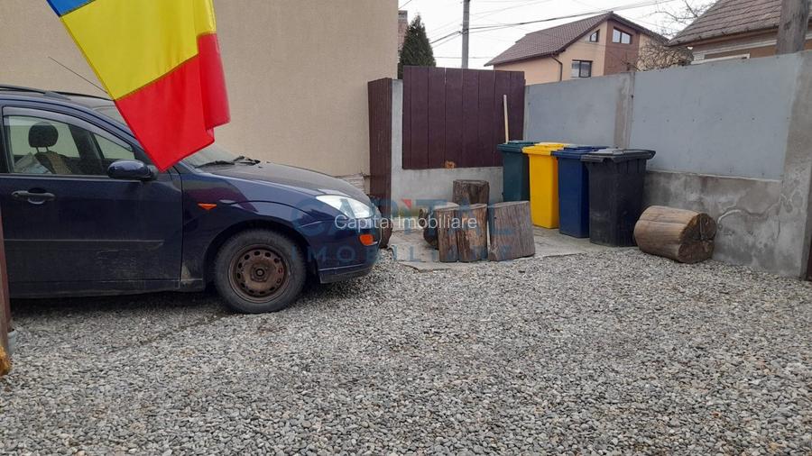 Casa cu 4 camere, curte, gradina, parcare, central Someseni - 5