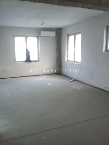 Spatiu stradal in vila Mihai Bravu | Piata Muncii 300mp sector 2 pentru stomatol - 3