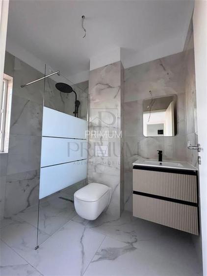 Comision 0 - Duplex finalizat - la asfalt - zona excelenta - canalizare - 12