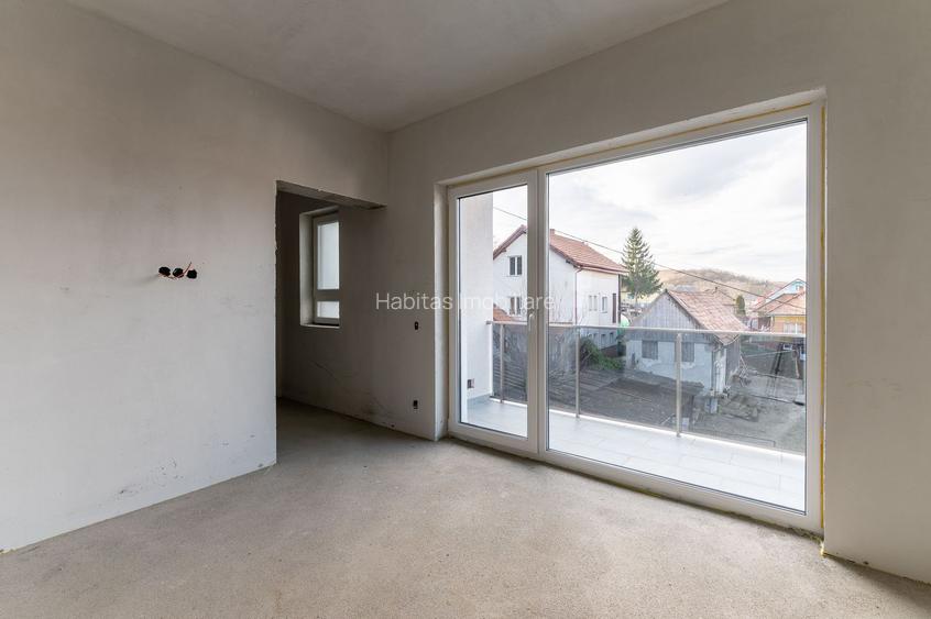 0% comision Case noi materiale de calitate zona Planoare-Bonas, Dezmir - 21