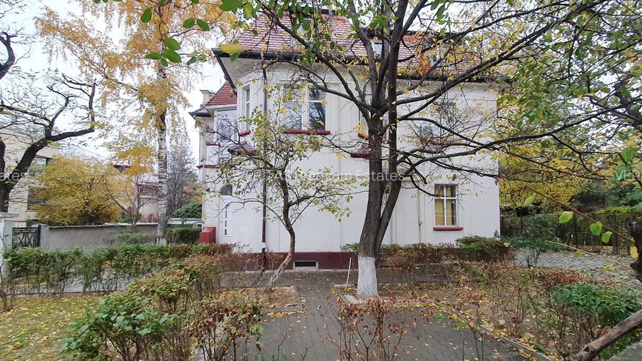 Casa individuala de vanzare in Cotroceni, curte, teren 475 mp, zona de exceptie - 13