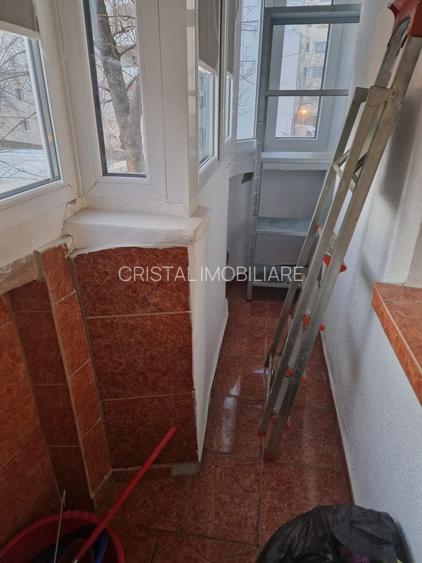 Vanzare Apartament 2 Camere intre Nerva Traian si Mall Vitan, Centrala Proprie - 8